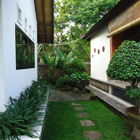 Puri Ayu Hotel Canggu  Room photo